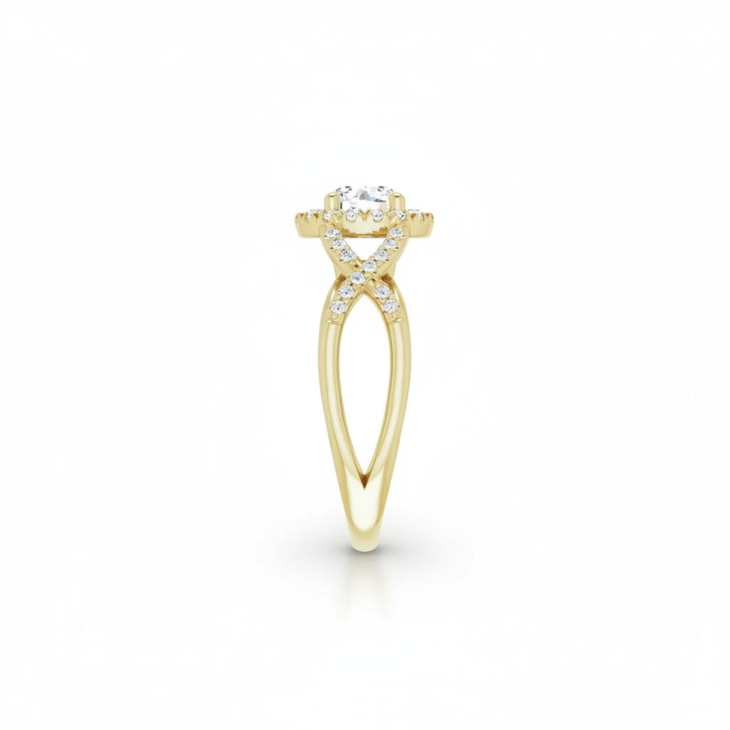 Round Halo Engagement Ring with Lab-Grown Diamond