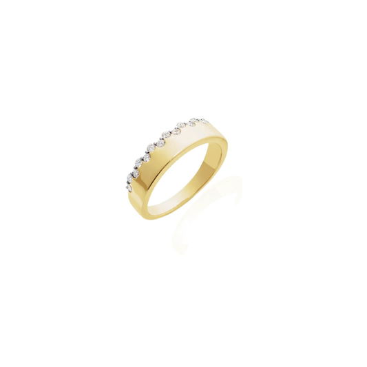 Solid Gold Ring with Natural Diamonds