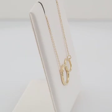 Interlocking Circle Necklace in 14K Yellow Gold